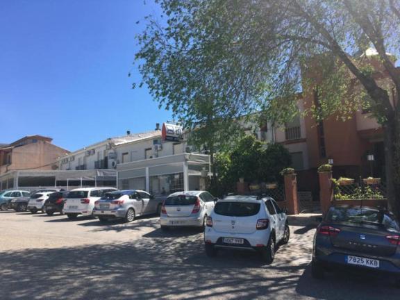 Hostal El Sevillano Рус Экстерьер фото