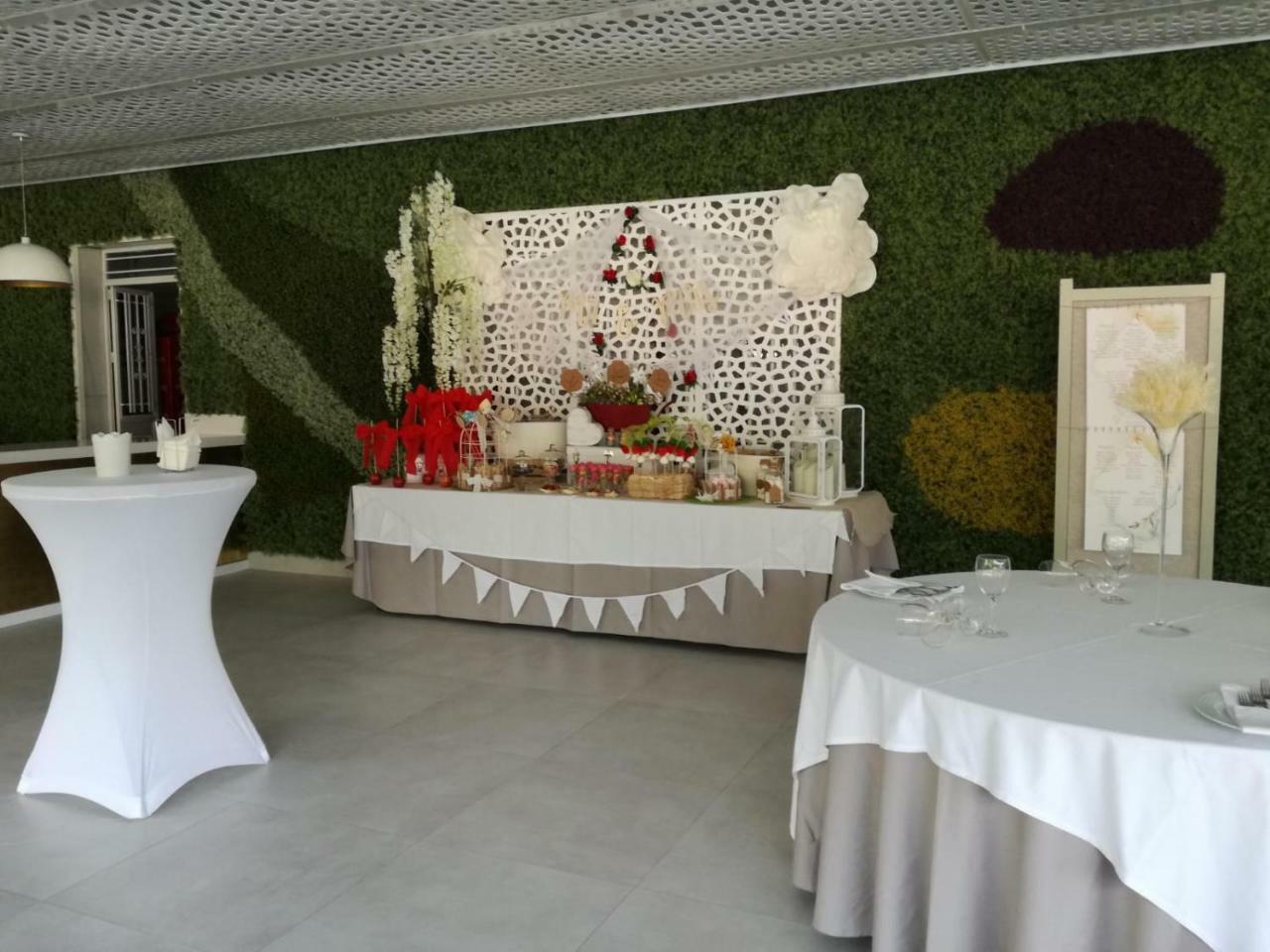 Hostal El Sevillano Рус Экстерьер фото